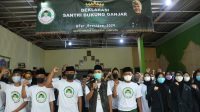 Santri di Bandar Lampung Gelar Deklarasi Dukung Ganjar Sembari Bakti Sosial