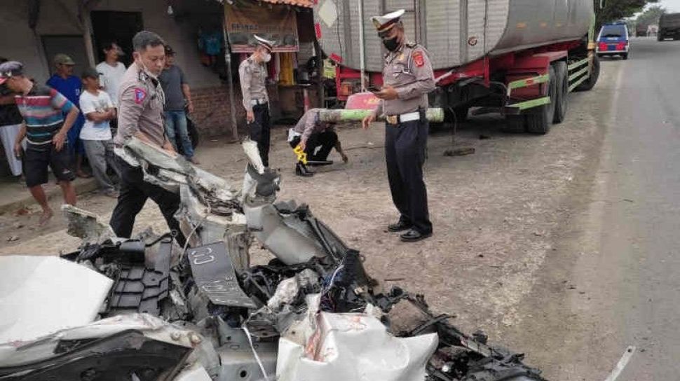 Kronologis Kecelakaan Maut Avanza di Pantura Cirebon, 6 Orang Tewas