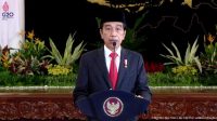 Jokowi Salurkan BLT Minyak Goreng Rp 300 Ribu untuk BPNT, PKH dan PKL Penjual Gorengan