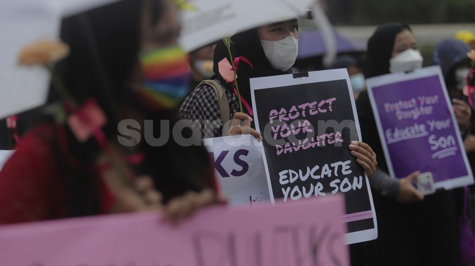DPR Diminta Masukkan Kekerasan Seksual Berbasis Elektronik Ke RUU TPKS