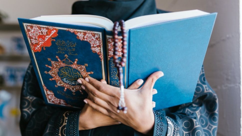 Memohon Ilmu Bermanfaat hingga Setelah Baca Al-Quran